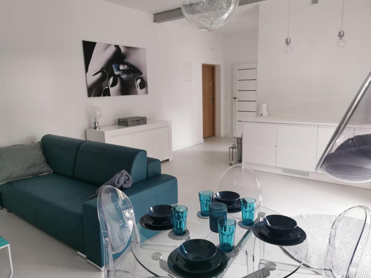 בורנה סולינובו Przytulny Apartament Z Kominkiem Przy Jeziorze מראה חיצוני תמונה