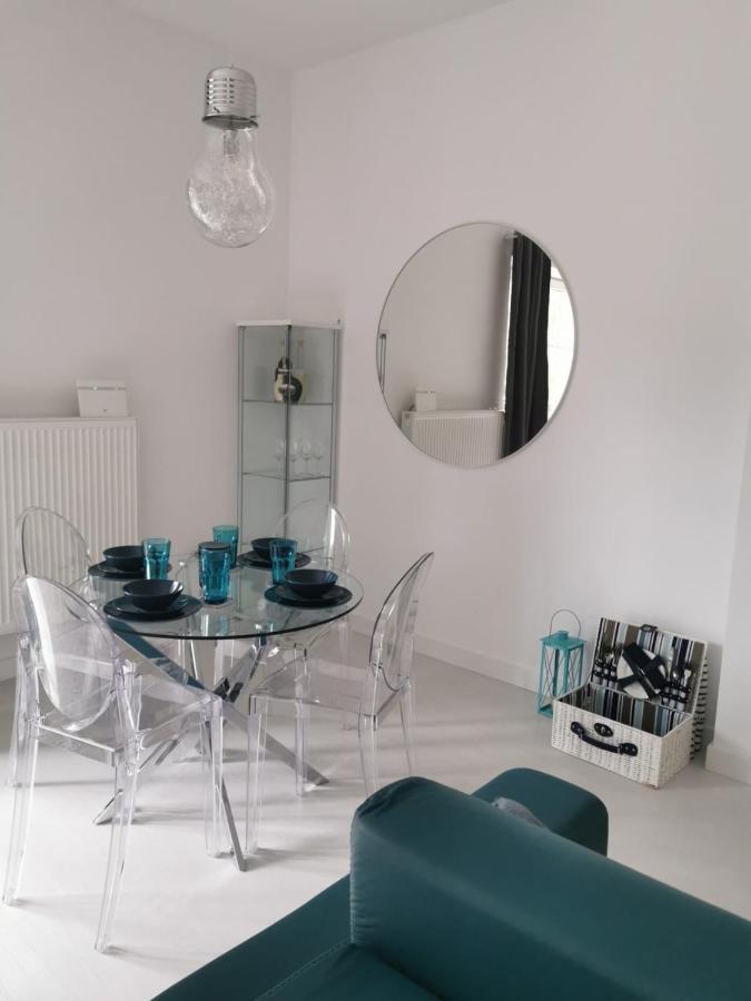 בורנה סולינובו Przytulny Apartament Z Kominkiem Przy Jeziorze מראה חיצוני תמונה