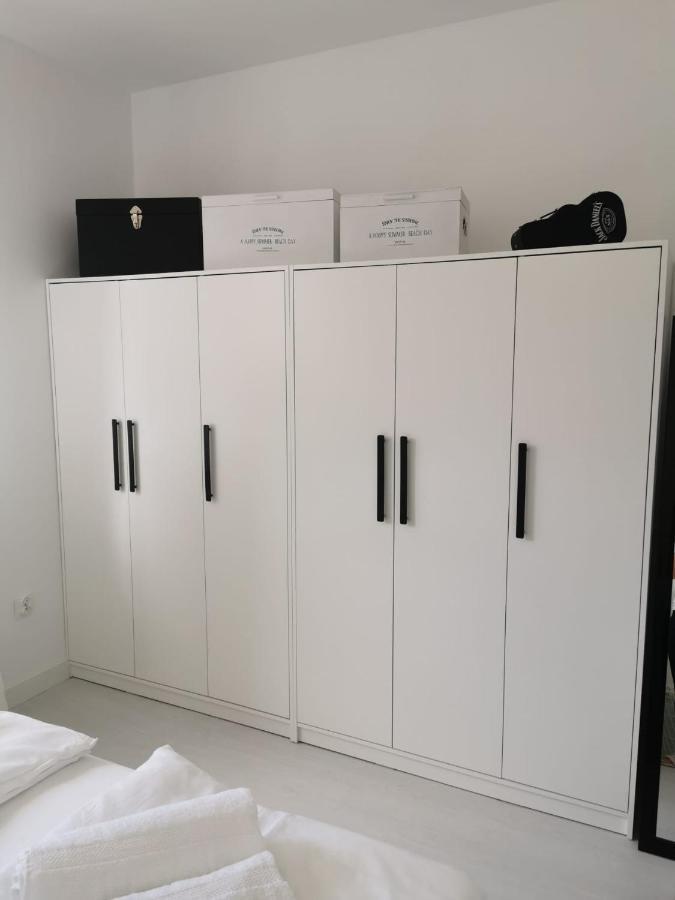 בורנה סולינובו Przytulny Apartament Z Kominkiem Przy Jeziorze מראה חיצוני תמונה
