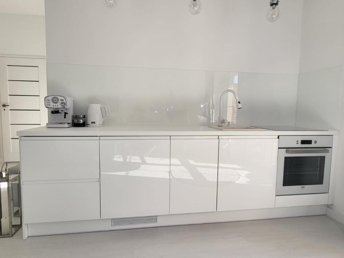 בורנה סולינובו Przytulny Apartament Z Kominkiem Przy Jeziorze מראה חיצוני תמונה